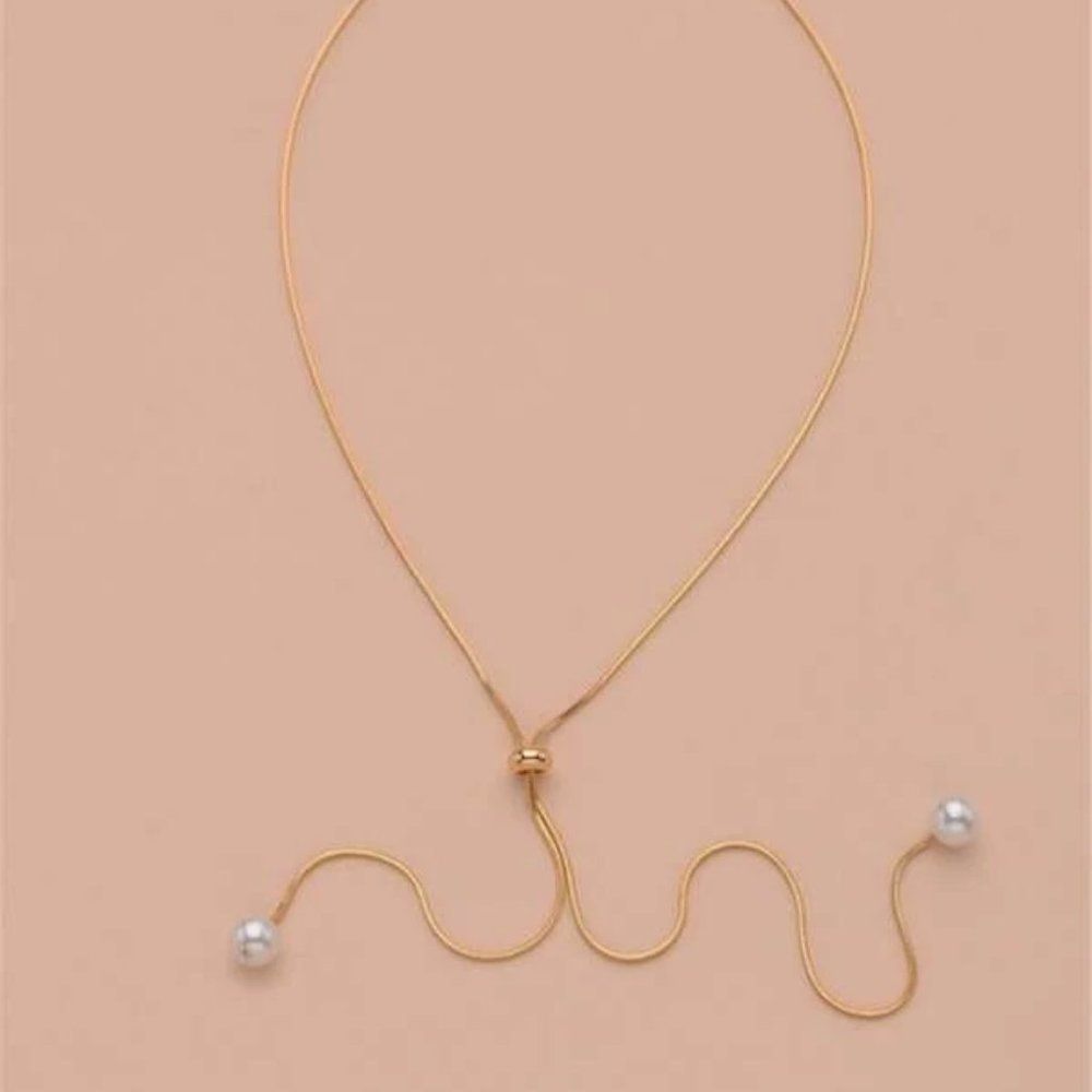 Gold Color Snake Chain Faux Pearl Decorated Necklace - Picture 2 of 4
